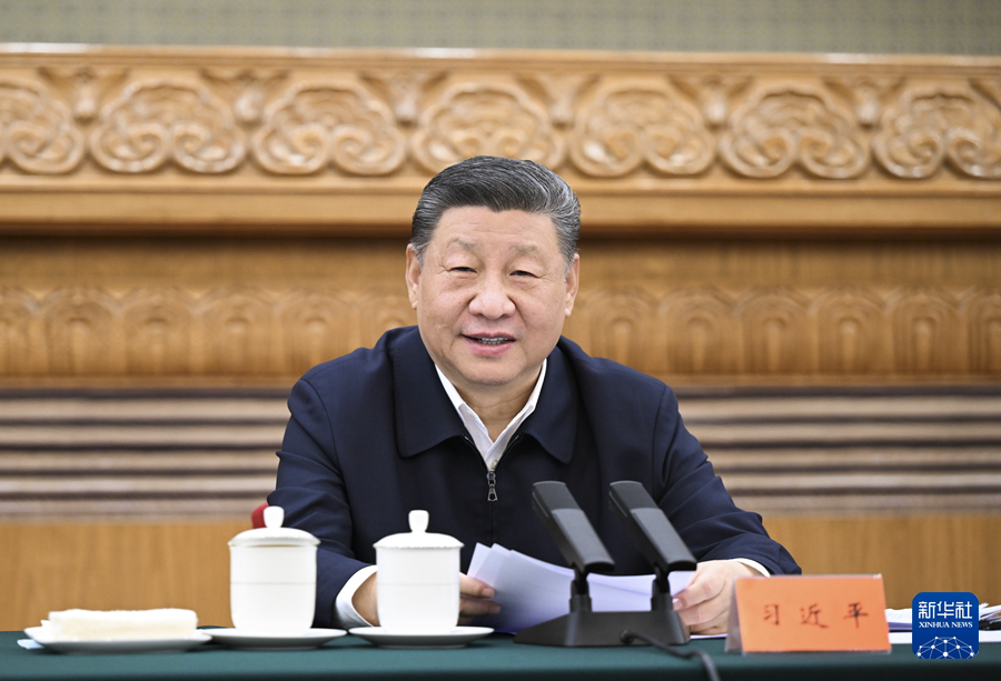 習(xí)近平：民營(yíng)經(jīng)濟(jì)發(fā)展前景廣闊大有可為 民營(yíng)企業(yè)和民營(yíng)企業(yè)家大顯身手正當(dāng)其時(shí)
